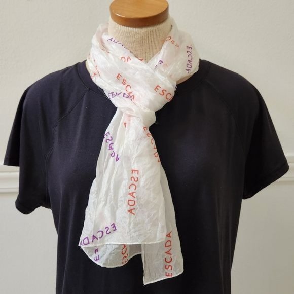 Escada Ocean Lounge Scarf/Belt Mandalay Design - Picture 1 of 9